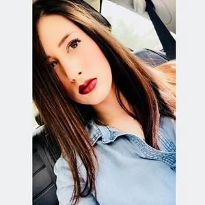 Meet your Posher, Katrina